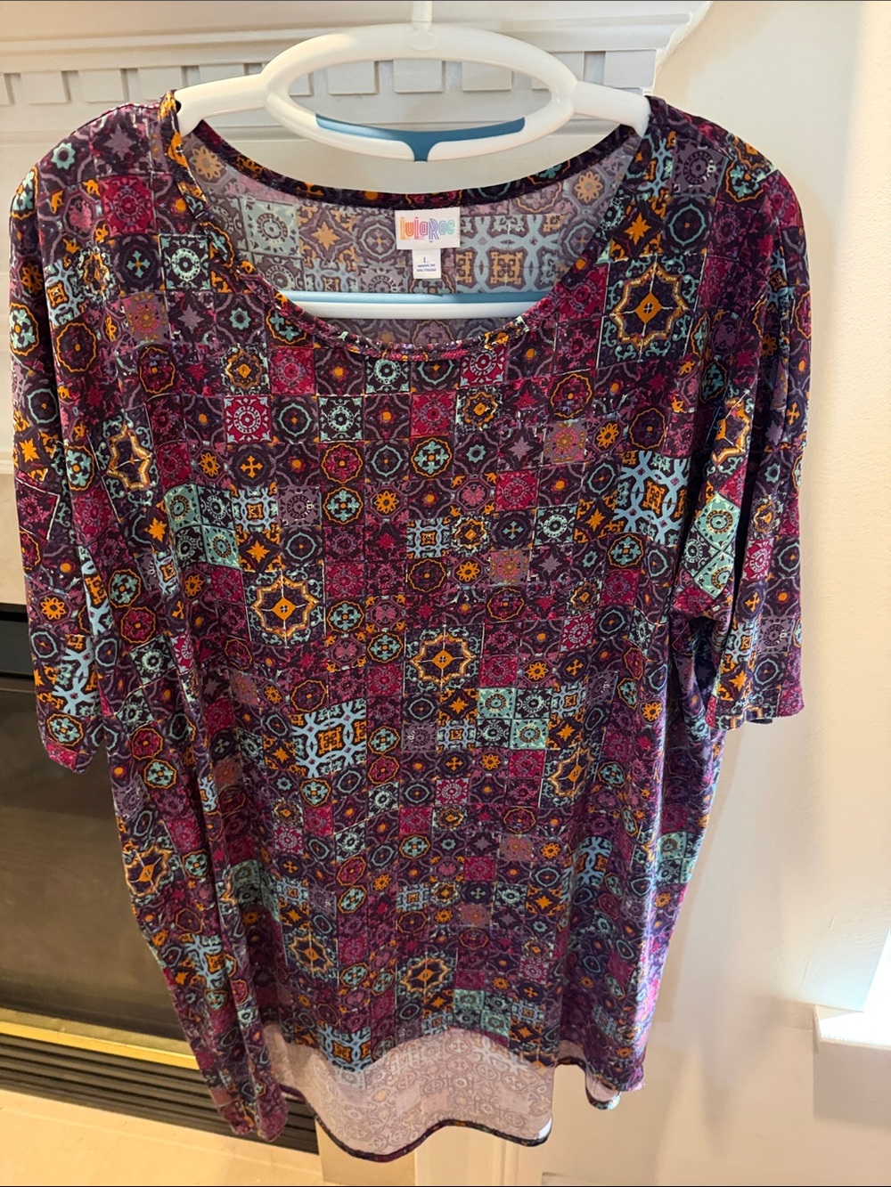 LuLaRoe Multicolor Purple Mosaic Short Sleeve Tunic